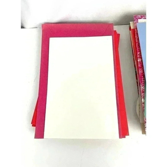 VTG 31 Greeting Cards Valentines Day Birthday Holiday Bears Hearts UNUSED - Picture 4 of 11